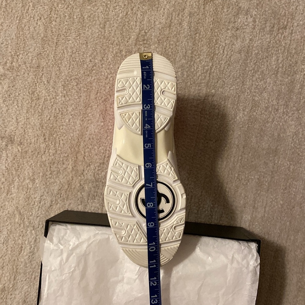 Chanel CC Logo White Pink High Top Sneakers - Picture 13 of 14